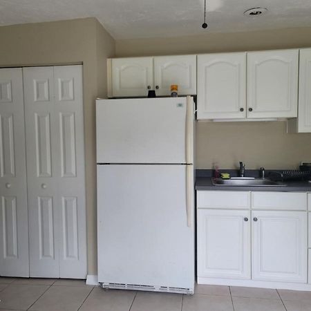 Entire Guesthouse 5 Mins To Siesta Key & Downtown ساراسوتا المظهر الخارجي الصورة